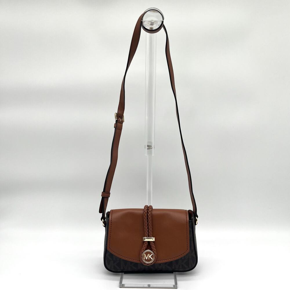 MICHAEL KORS Signature Lea Flap Crossbody with Rope Detail - Picture 4 of 10